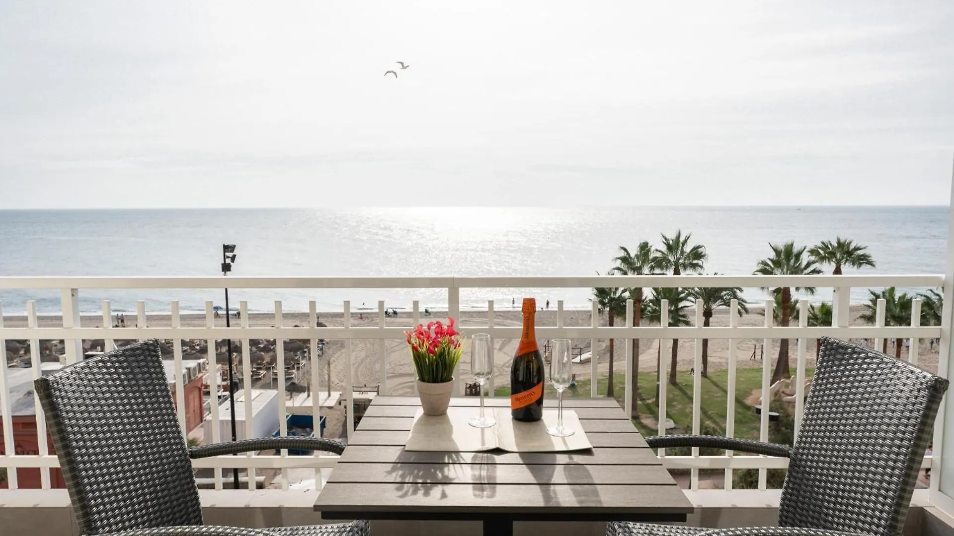 Malagasuite Impressive Seaviews Fuengirola