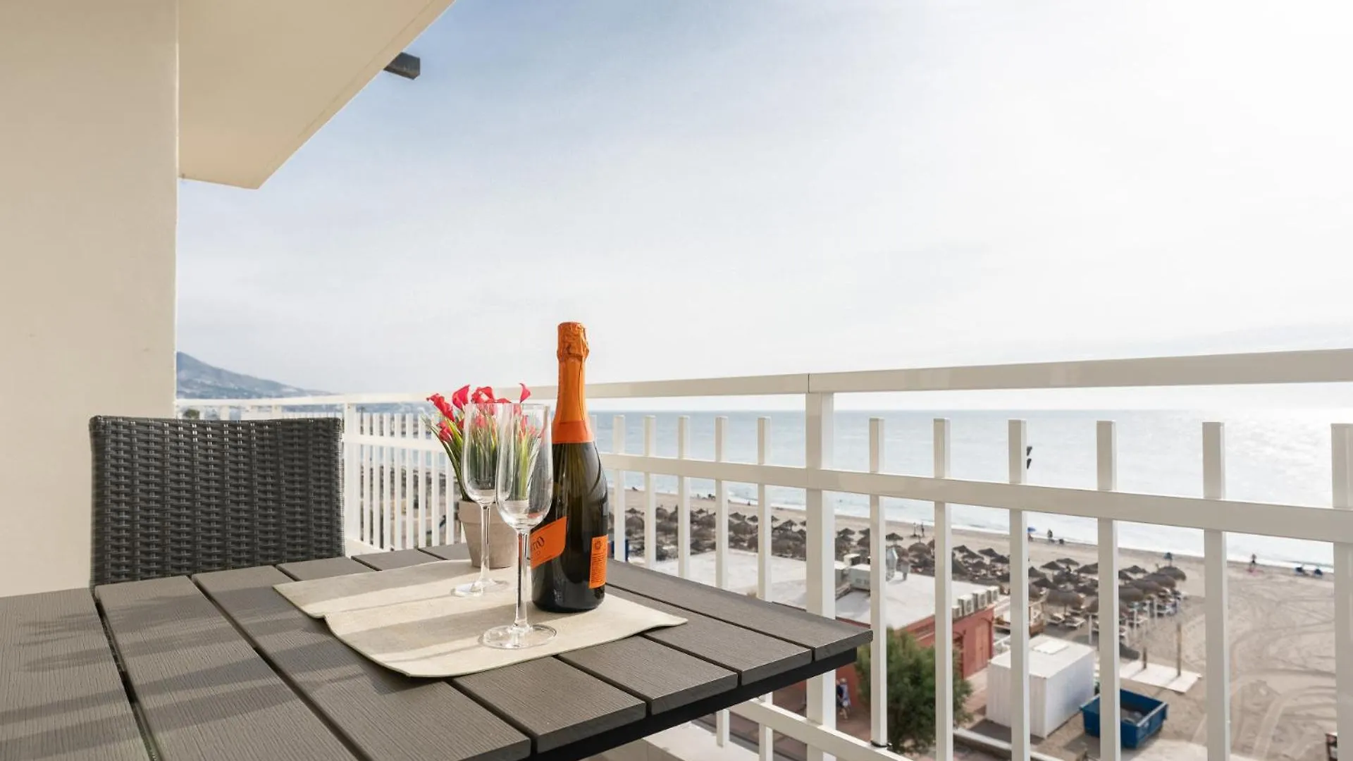 Apartment Malagasuite Impressive Seaviews Fuengirola Spain