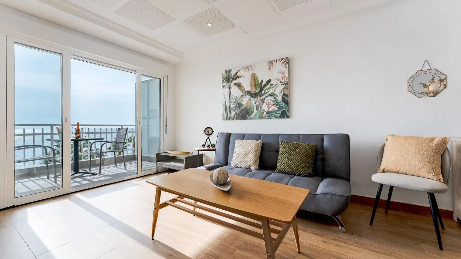 Malagasuite Impressive Seaviews Fuengirola Apartment